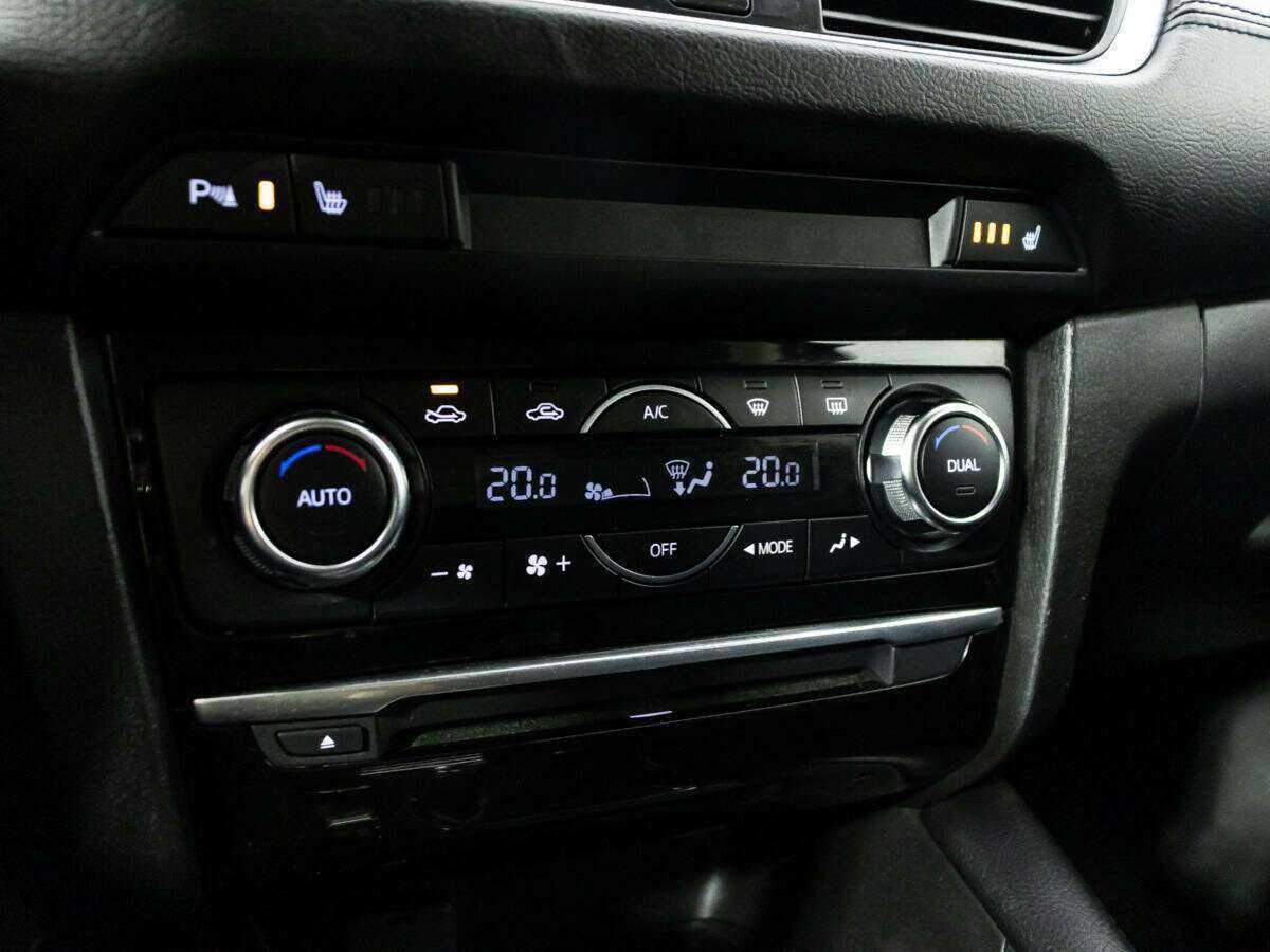 Купить Mazda 6 с пробегом. Фото: #15