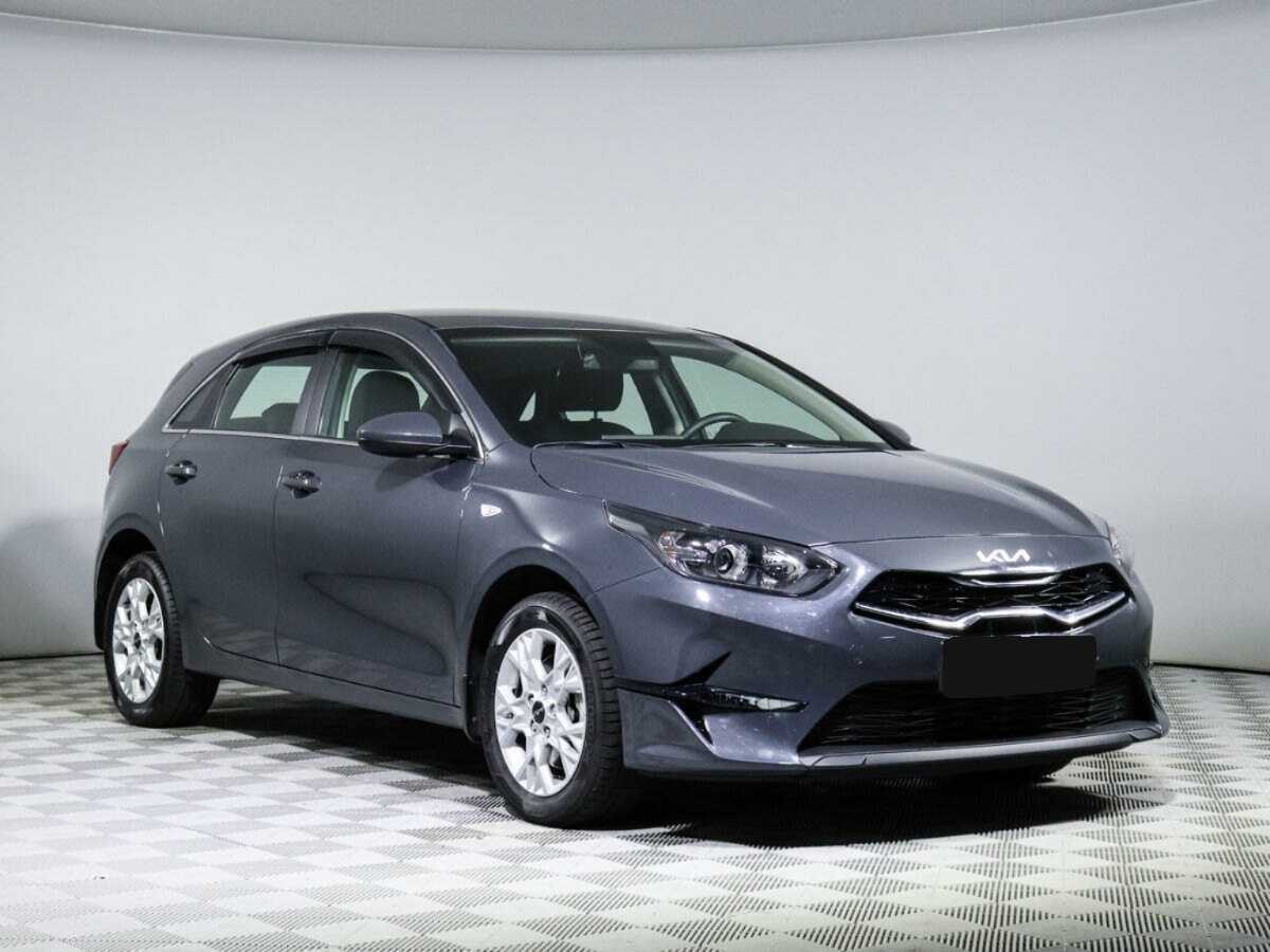 Купить Kia Ceed с пробегом. Фото: #2