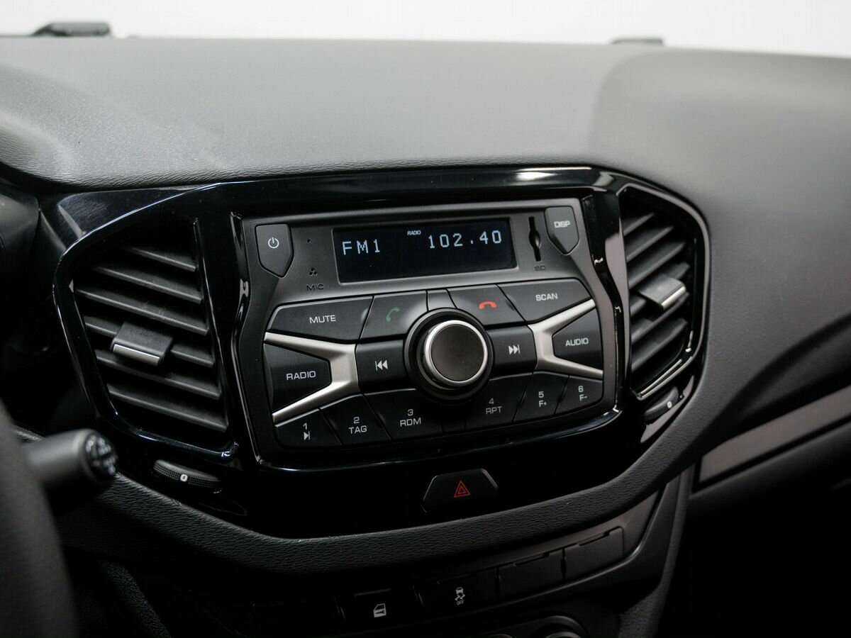 Купить Lada (ВАЗ) Vesta с пробегом. Фото: #15