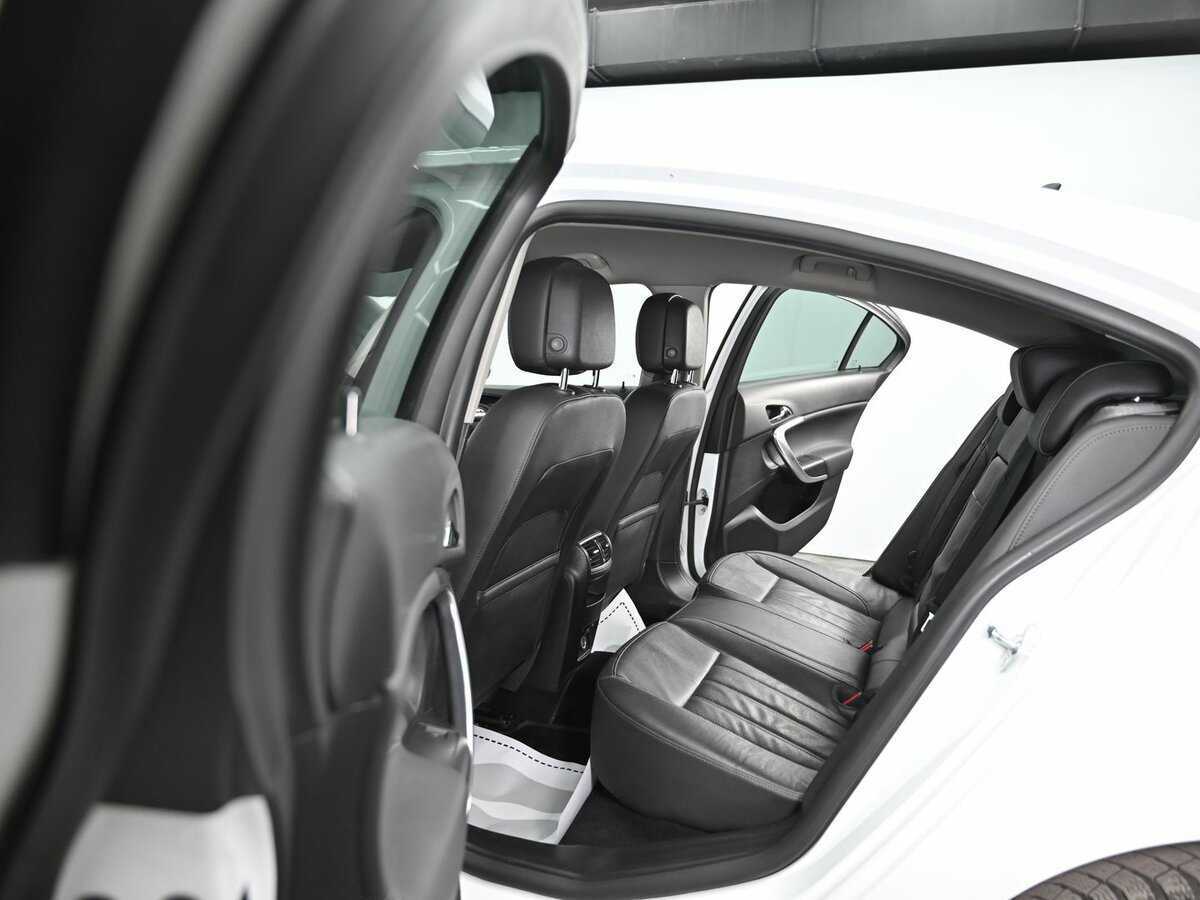 Купить Opel Insignia с пробегом. Фото: #16