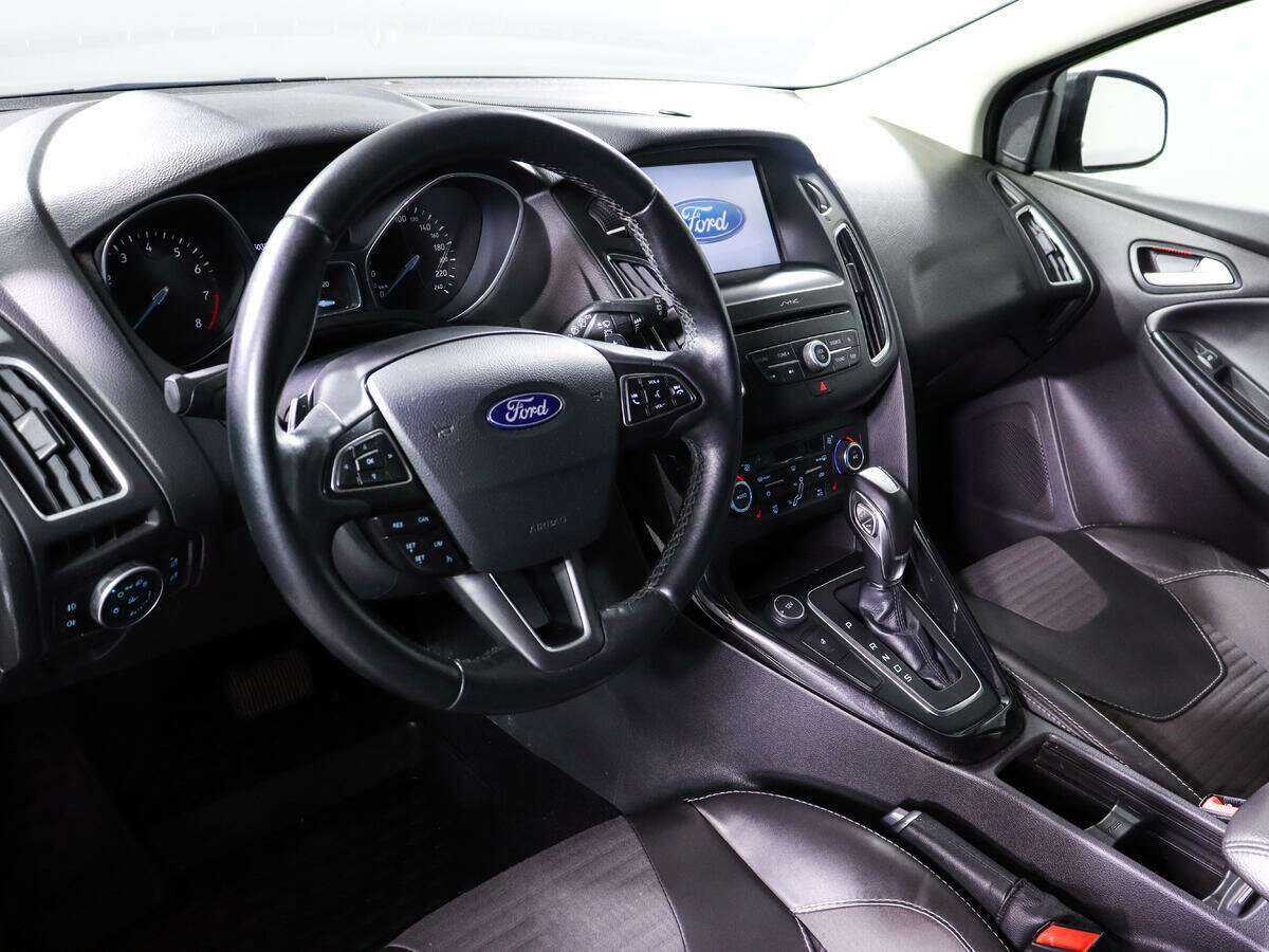 Купить Ford Focus с пробегом. Фото: #12