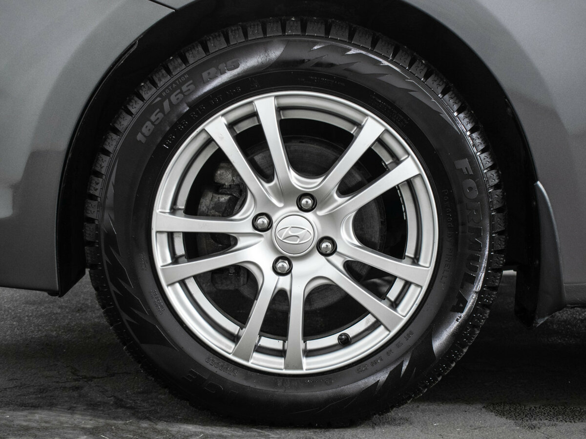 Купить Hyundai Solaris с пробегом. Фото: #13