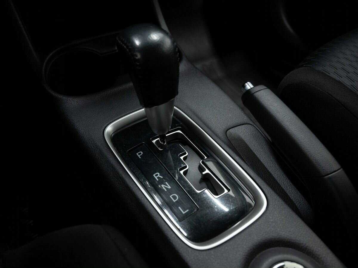 Купить Mitsubishi Outlander с пробегом. Фото: #17