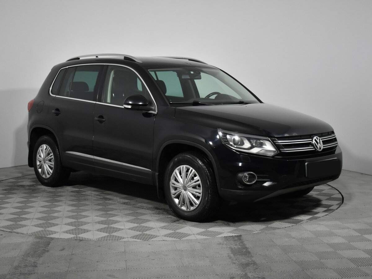 Купить Volkswagen Tiguan с пробегом. Фото: #2
