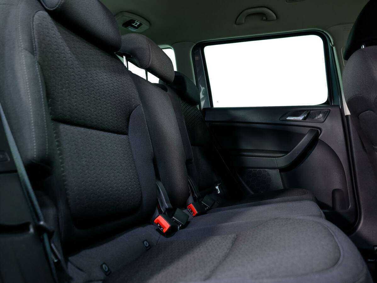 Купить Skoda Yeti с пробегом. Фото: #11