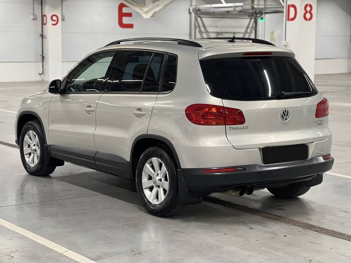 Купить Volkswagen Tiguan с пробегом. Фото: #6