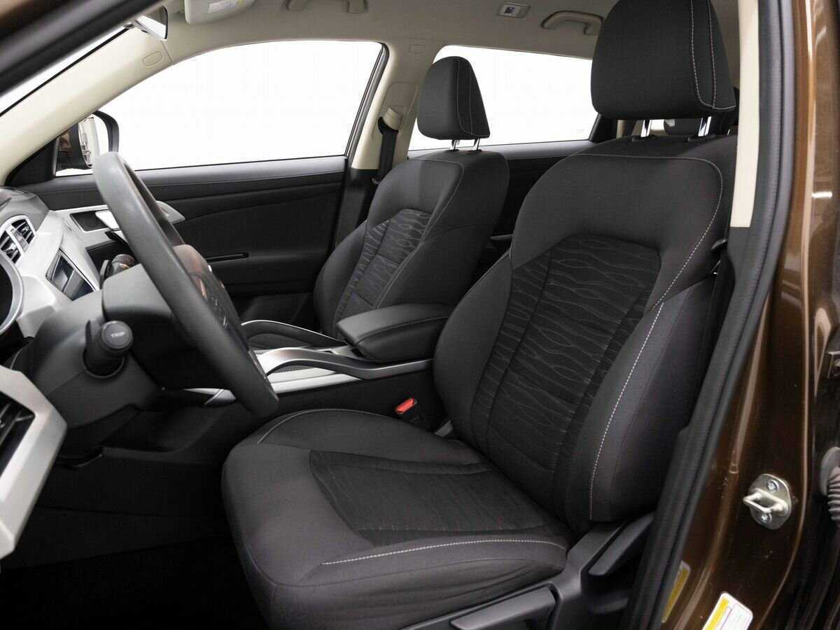 Купить Geely Atlas с пробегом. Фото: #9