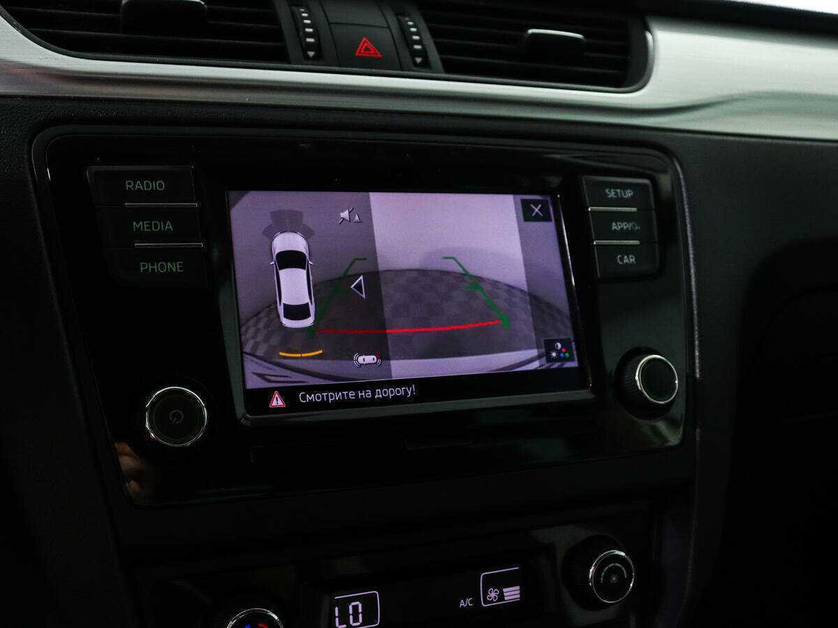 Купить Skoda Rapid с пробегом. Фото: #14