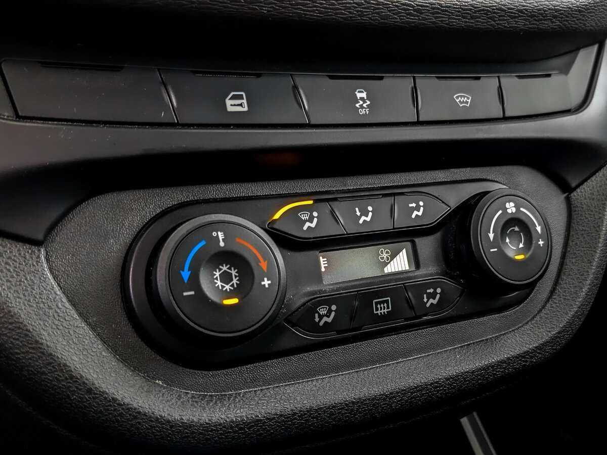 Купить Lada (ВАЗ) Vesta с пробегом. Фото: #19