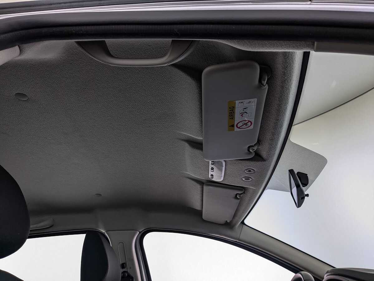 Купить Renault Sandero с пробегом. Фото: #17