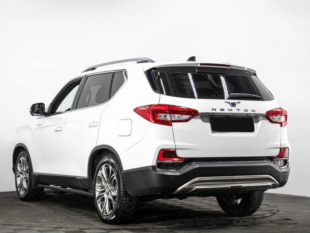Купить SsangYong Rexton с пробегом. Фото: #5
