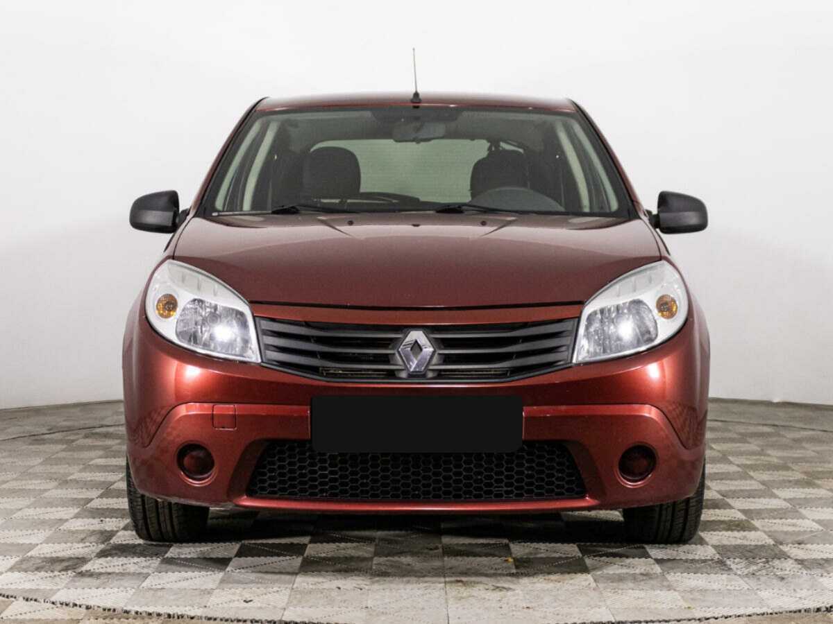 Купить Renault Sandero с пробегом. Фото: #1