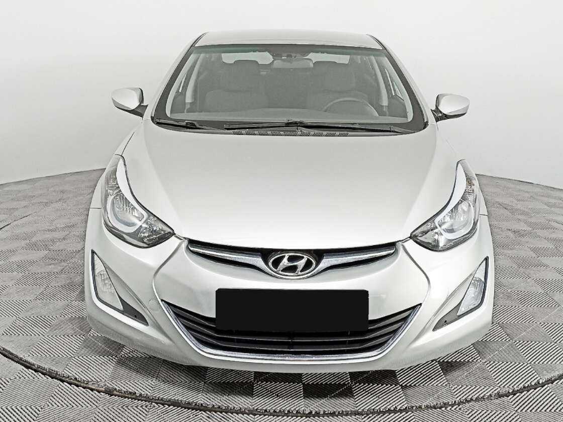 Купить Hyundai Elantra с пробегом. Фото: #1