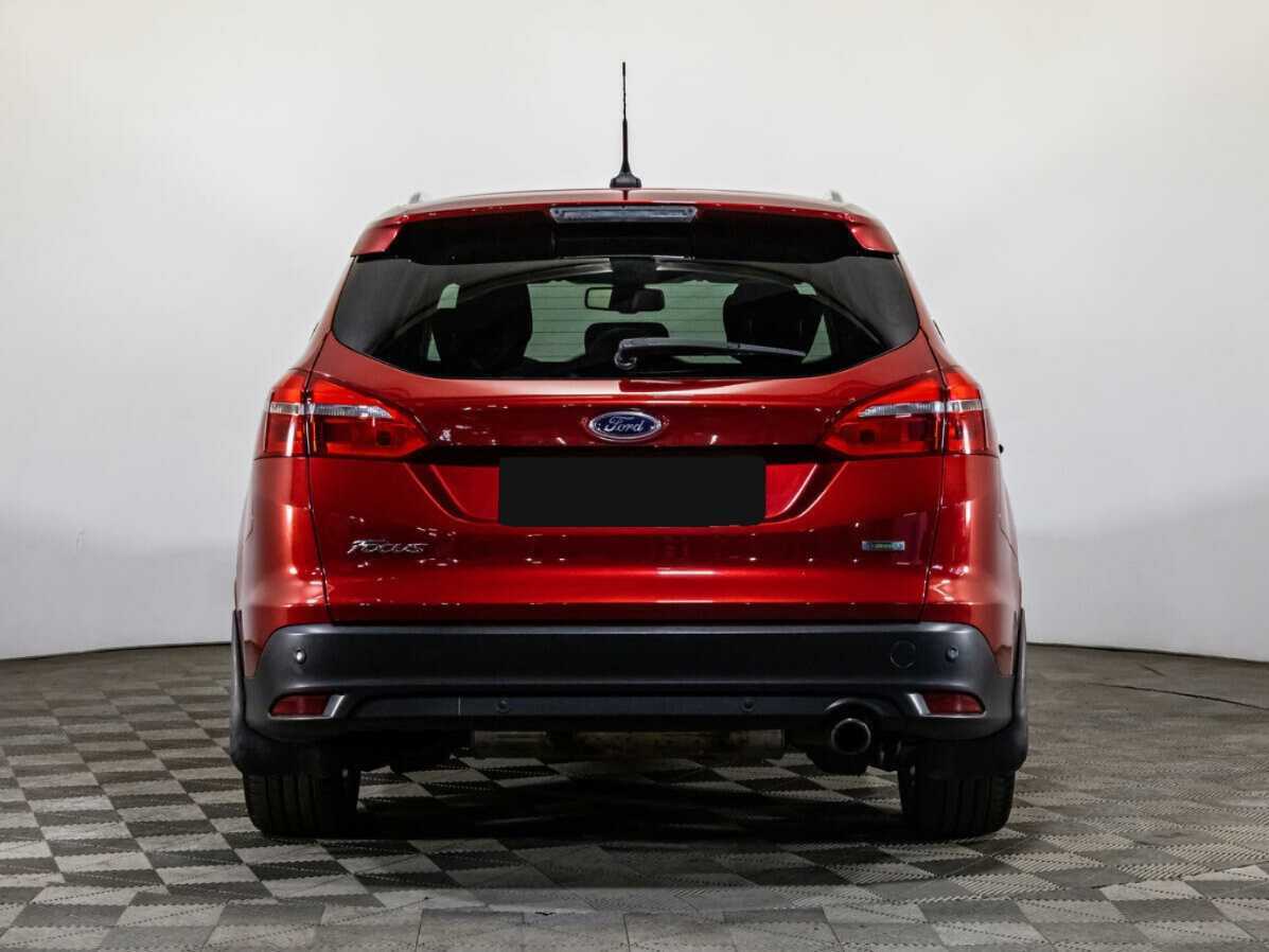 Купить Ford Focus с пробегом. Фото: #4