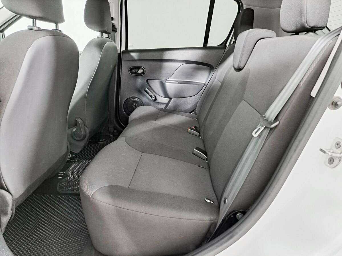 Купить Renault Sandero с пробегом. Фото: #7