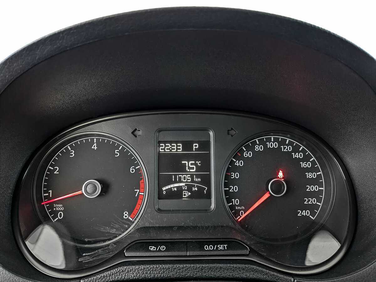 Купить Volkswagen Polo с пробегом. Фото: #15