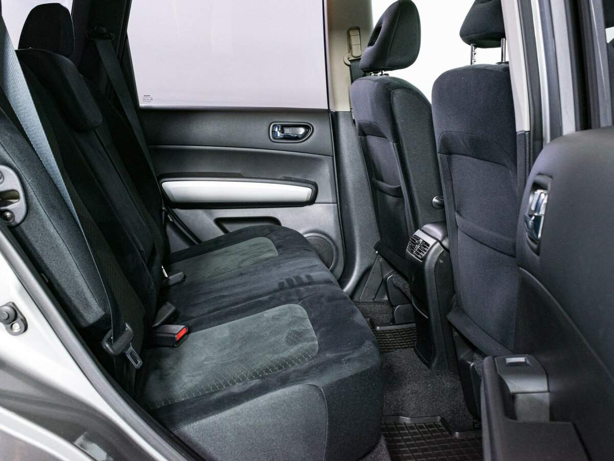 Купить Nissan X-Trail с пробегом. Фото: #11