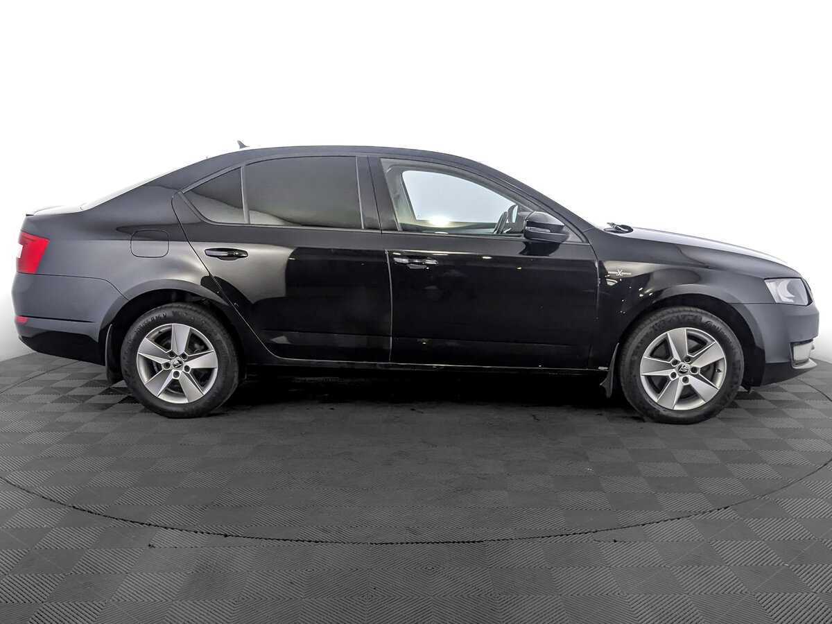 Купить Skoda Octavia с пробегом. Фото: #3