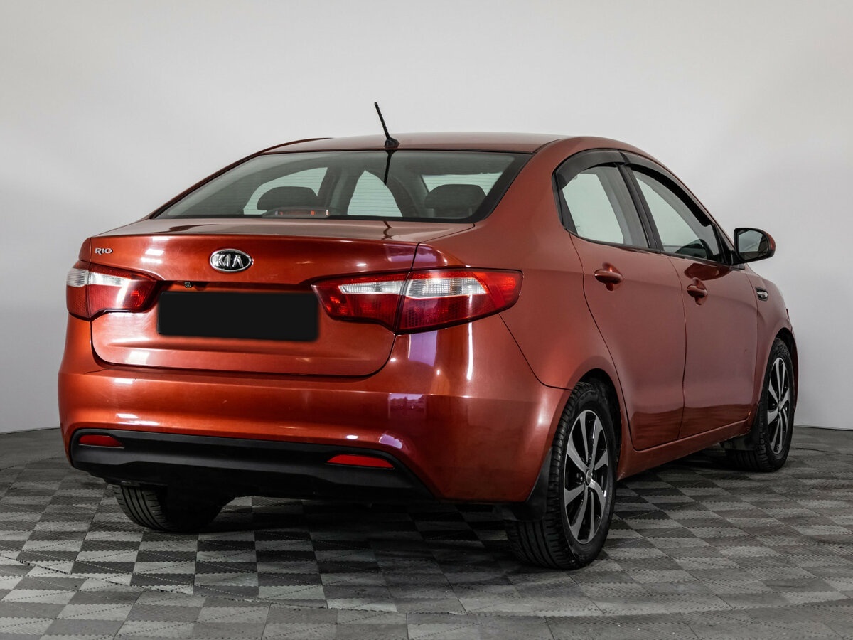 Купить Kia Rio с пробегом. Фото: #3