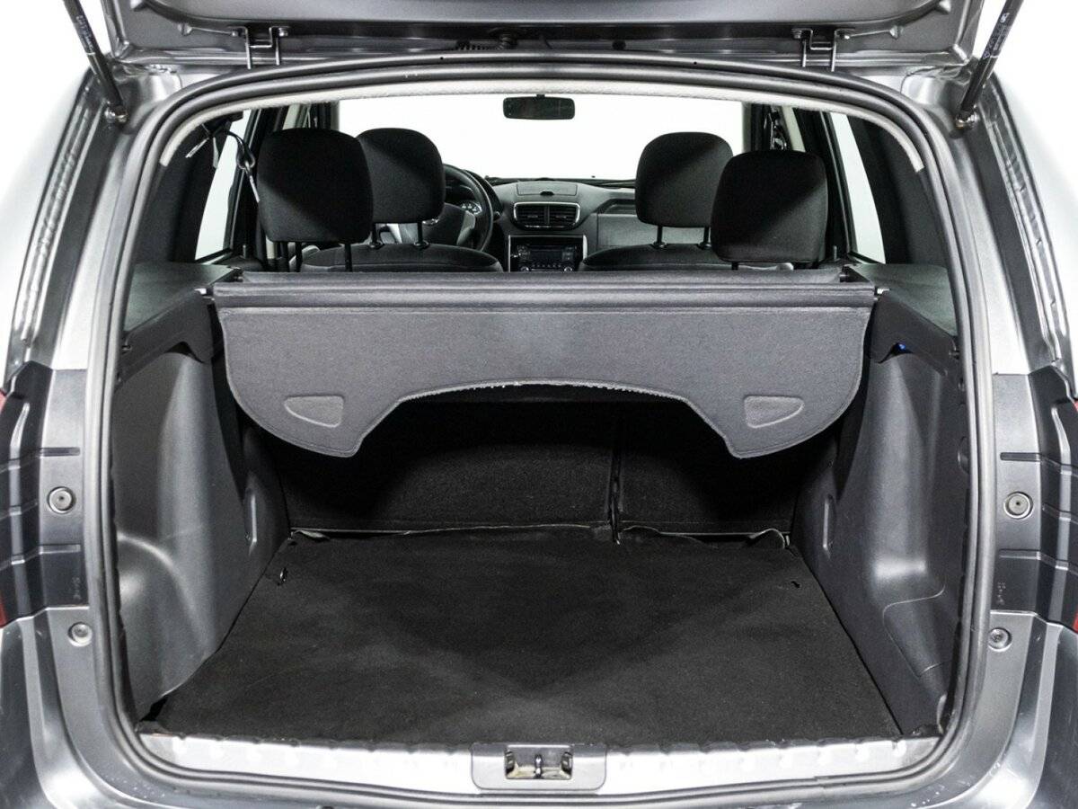 Купить Nissan Terrano с пробегом. Фото: #14