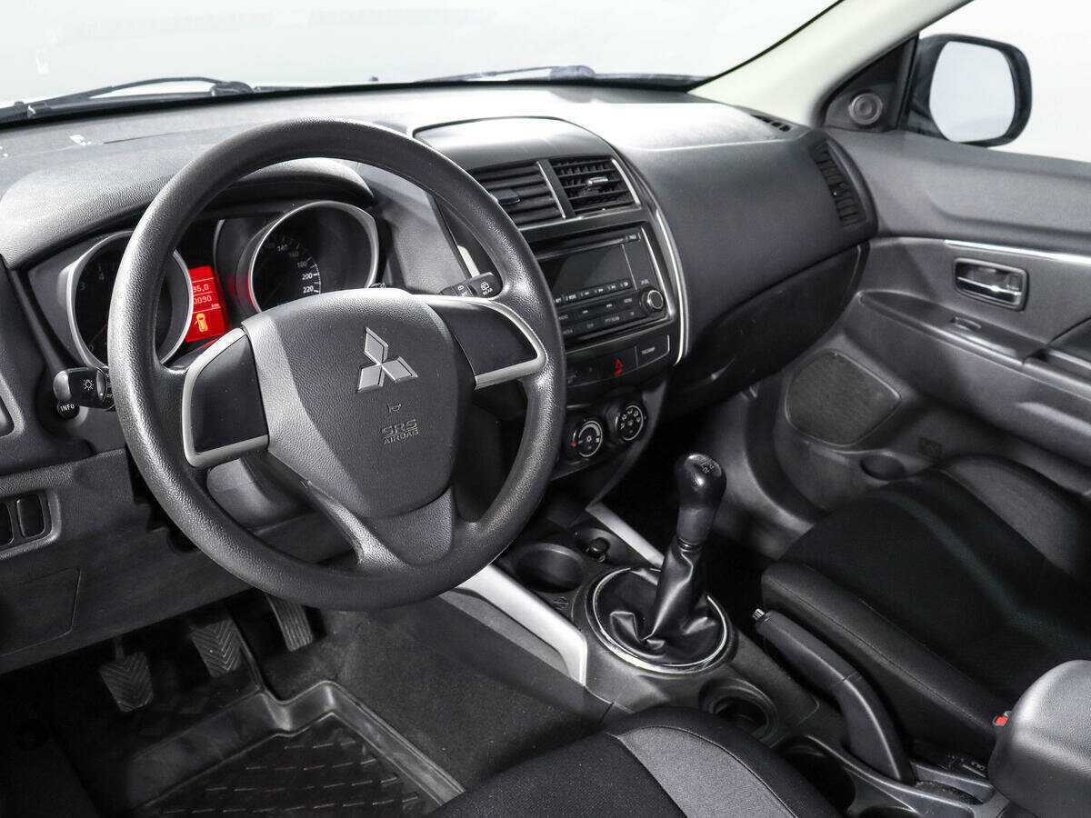 Купить Mitsubishi ASX с пробегом. Фото: #13