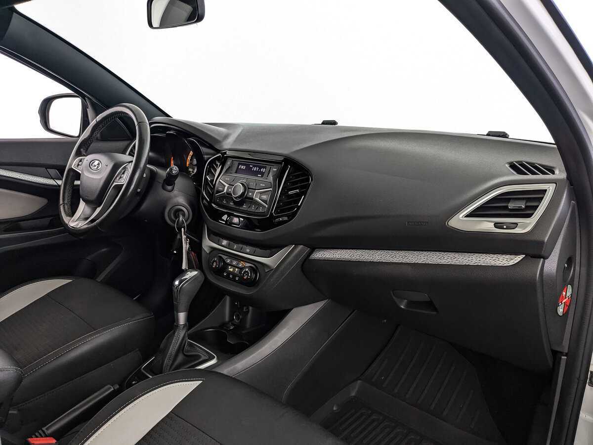 Купить Lada (ВАЗ) Vesta с пробегом. Фото: #8