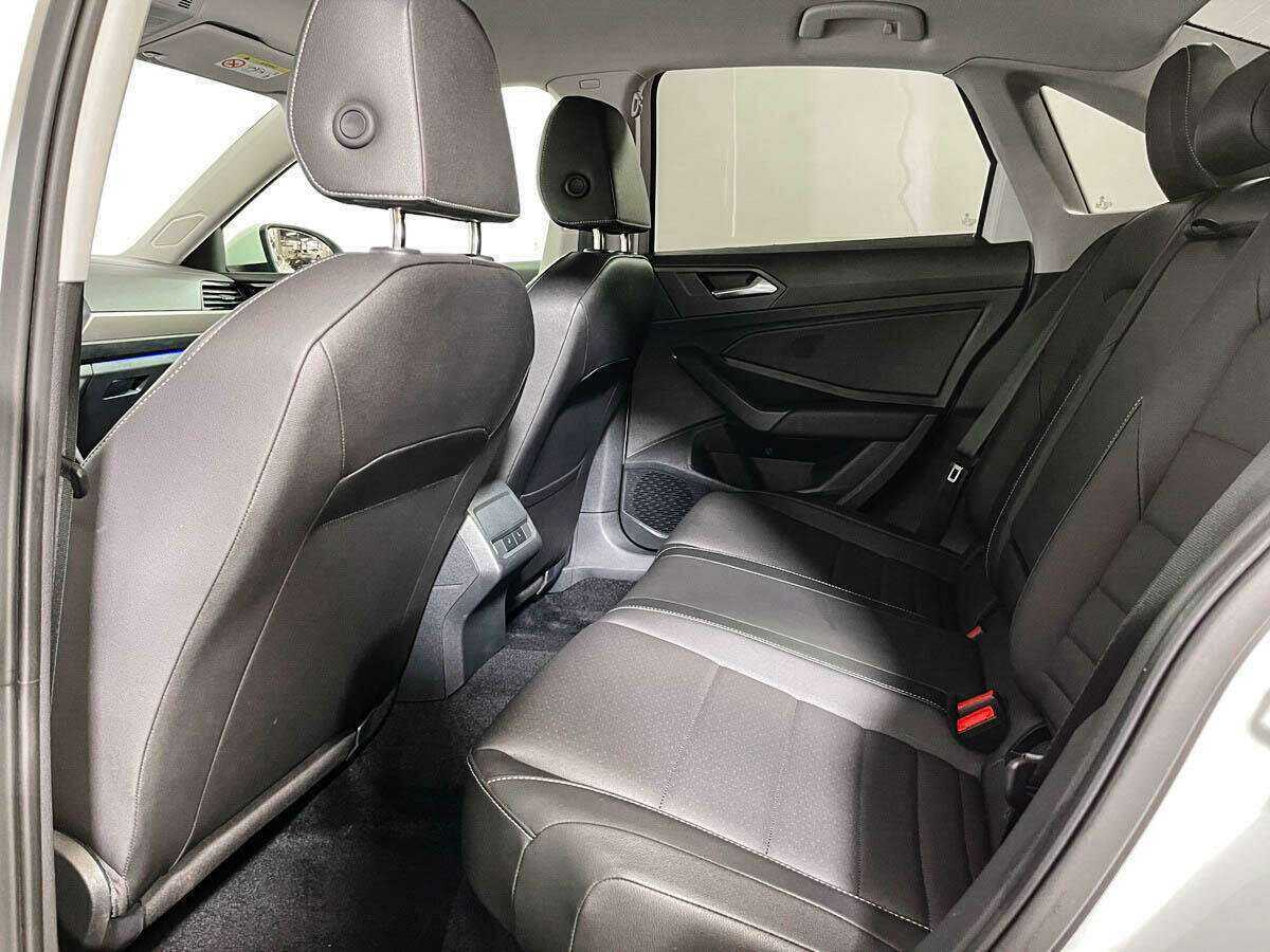 Купить Volkswagen Jetta с пробегом. Фото: #7