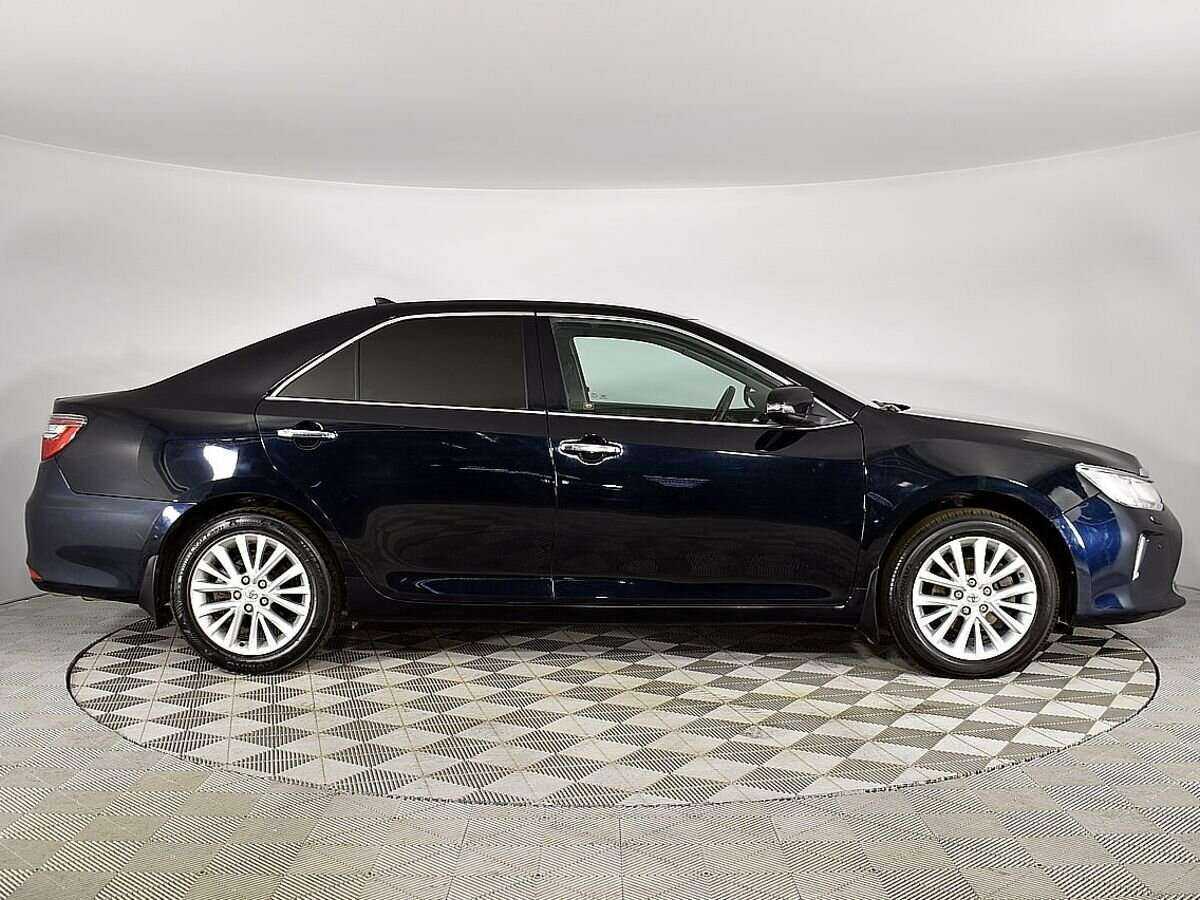 Купить Toyota Camry с пробегом. Фото: #4