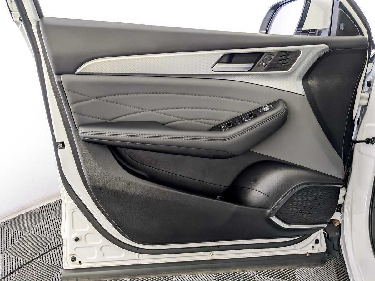 Купить Haval F7x с пробегом. Фото: #13