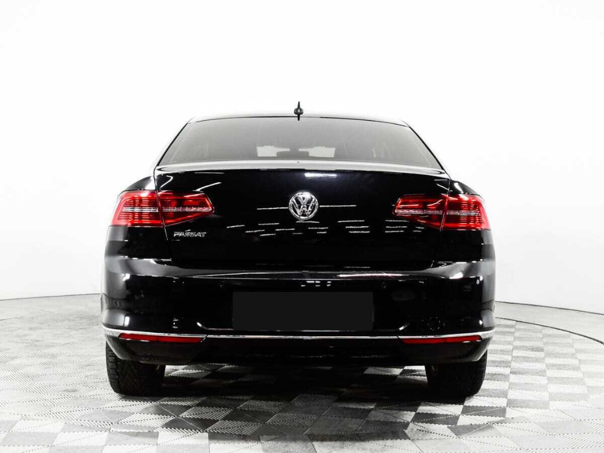 Купить Volkswagen Passat с пробегом. Фото: #5