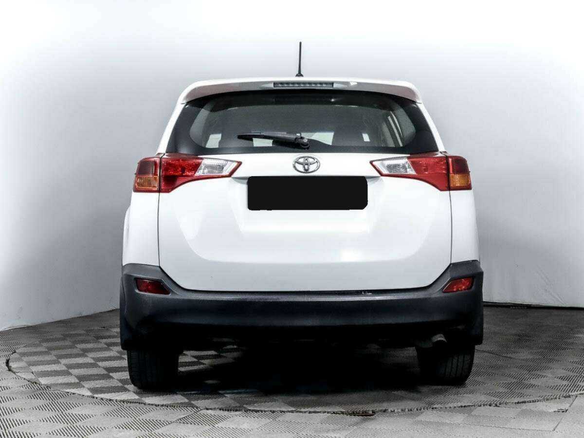 Купить Toyota RAV4 с пробегом. Фото: #4
