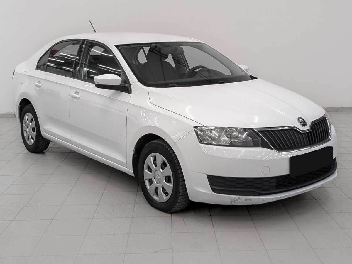 Купить Skoda Rapid с пробегом. Фото: #2