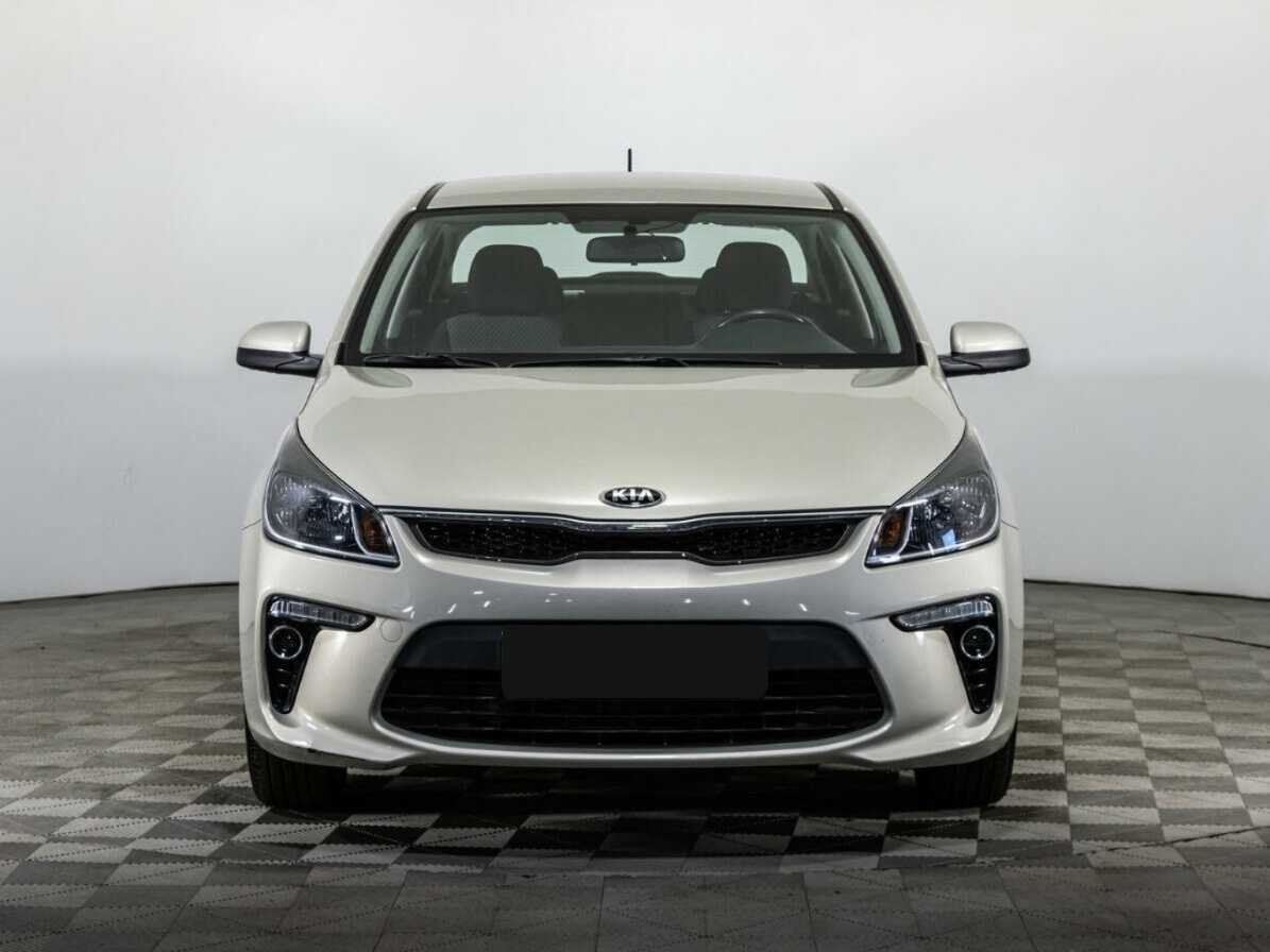Купить Kia Rio с пробегом. Фото: #1