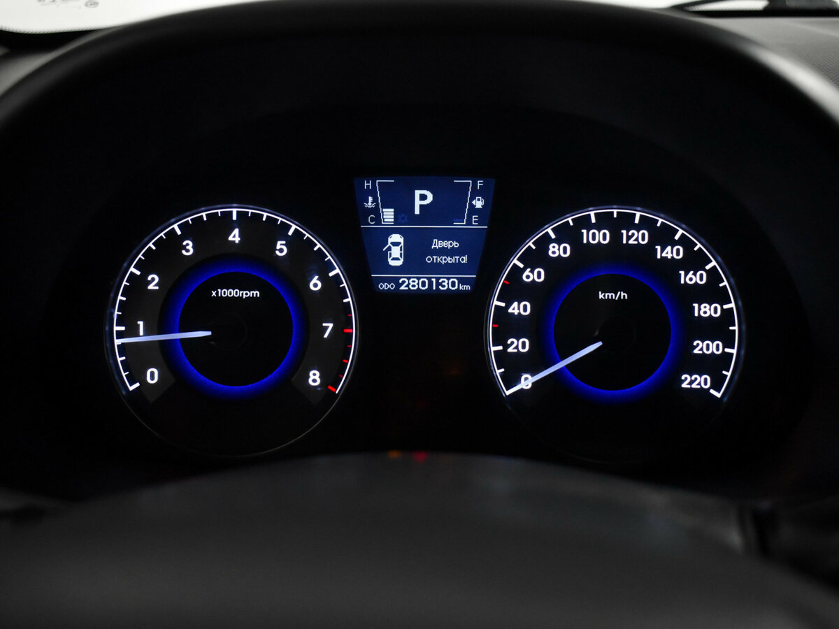 Купить Hyundai Solaris с пробегом. Фото: #15