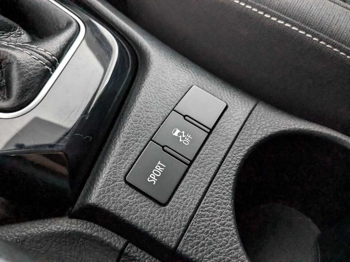 Купить Toyota Corolla с пробегом. Фото: #24