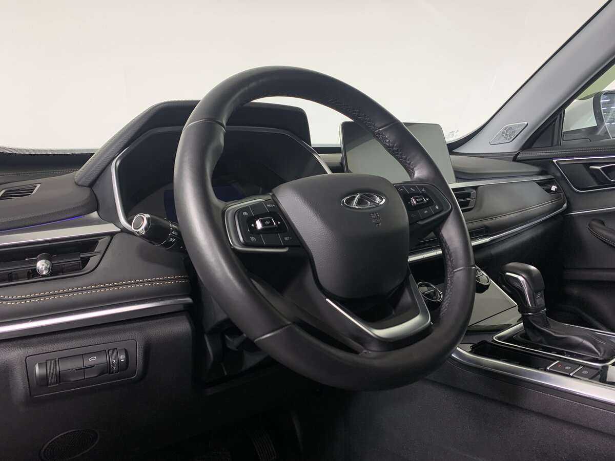 Купить Chery Tiggo 8 с пробегом. Фото: #11