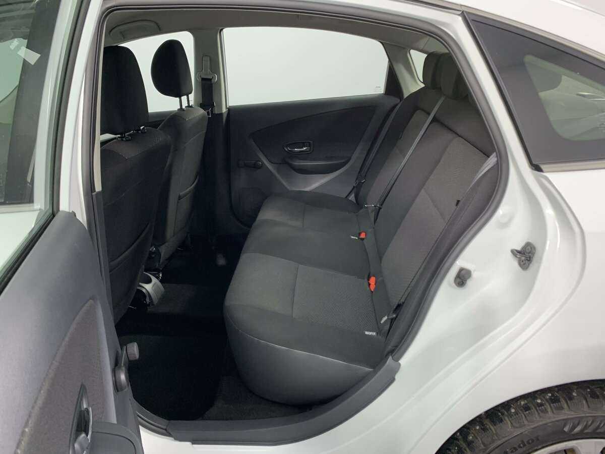 Купить Nissan Almera с пробегом. Фото: #8