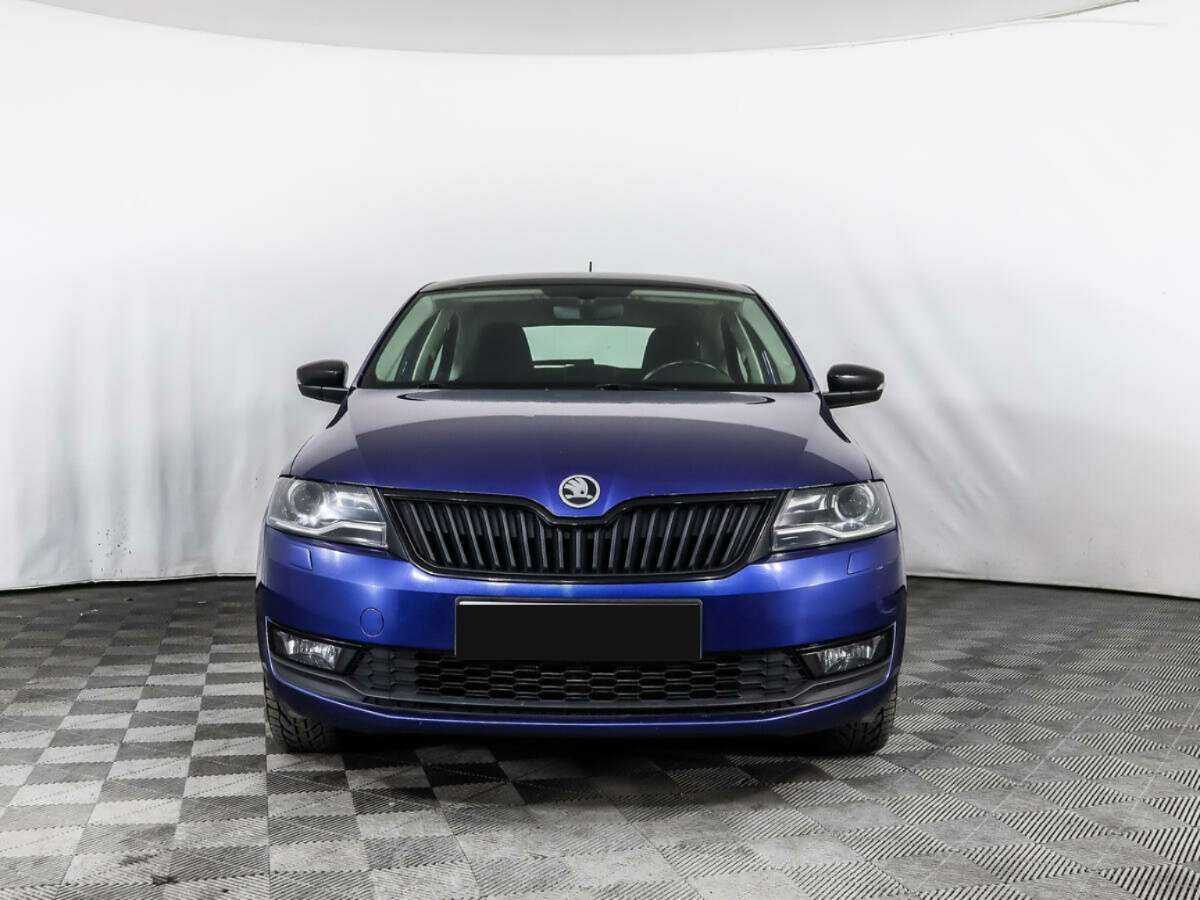 Купить Skoda Rapid с пробегом. Фото: #1