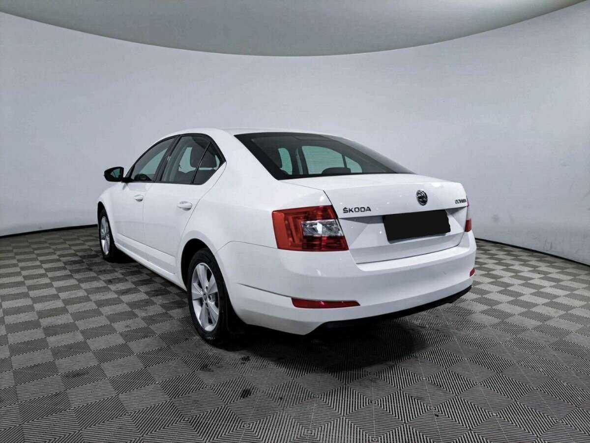 Купить Skoda Octavia с пробегом. Фото: #6