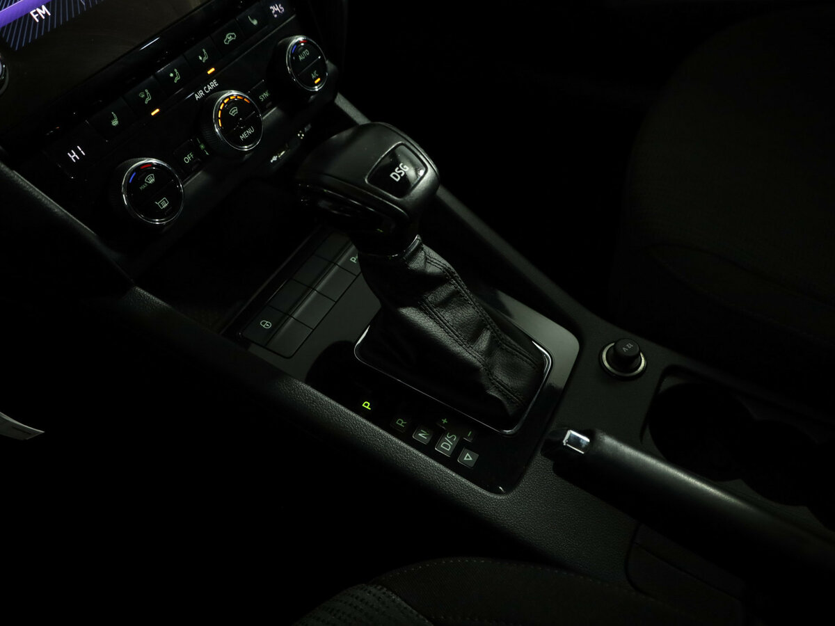 Купить Skoda Octavia с пробегом. Фото: #19