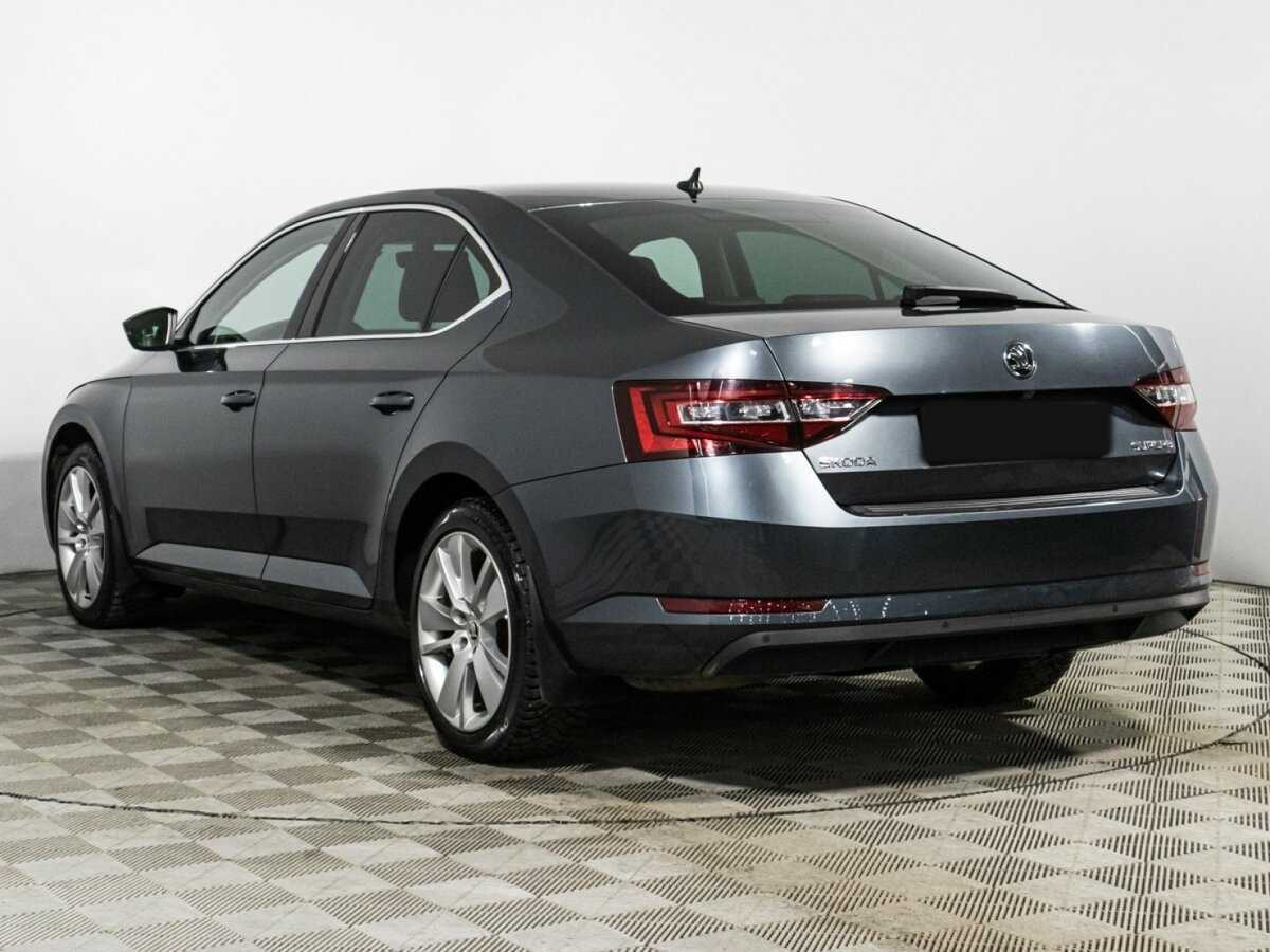 Купить Skoda Superb с пробегом. Фото: #6