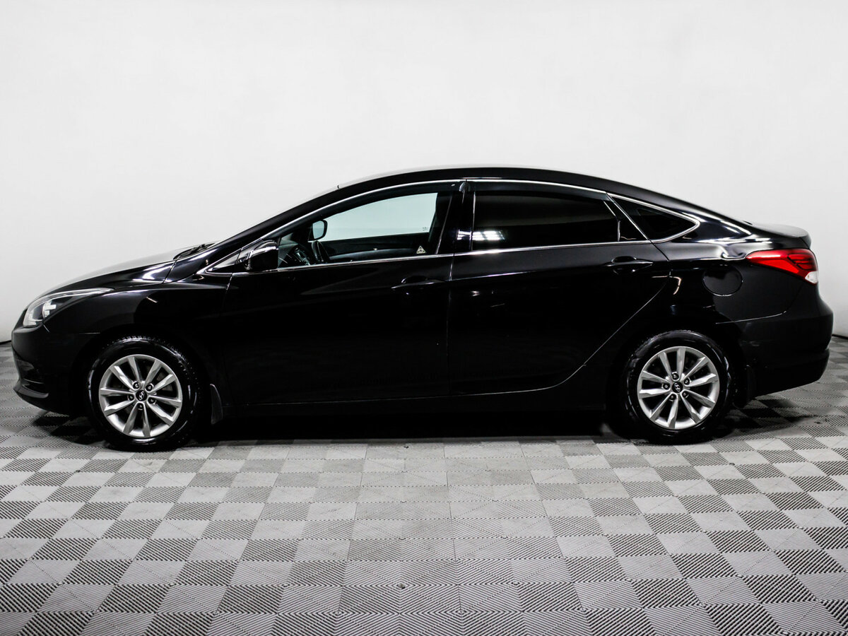 Купить Hyundai i40 с пробегом. Фото: #7