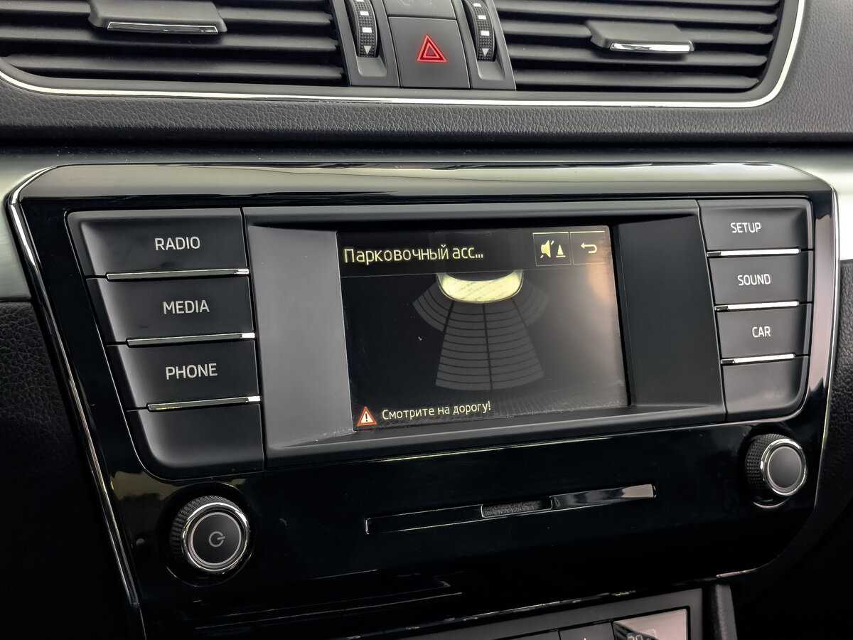 Купить Skoda Superb с пробегом. Фото: #24