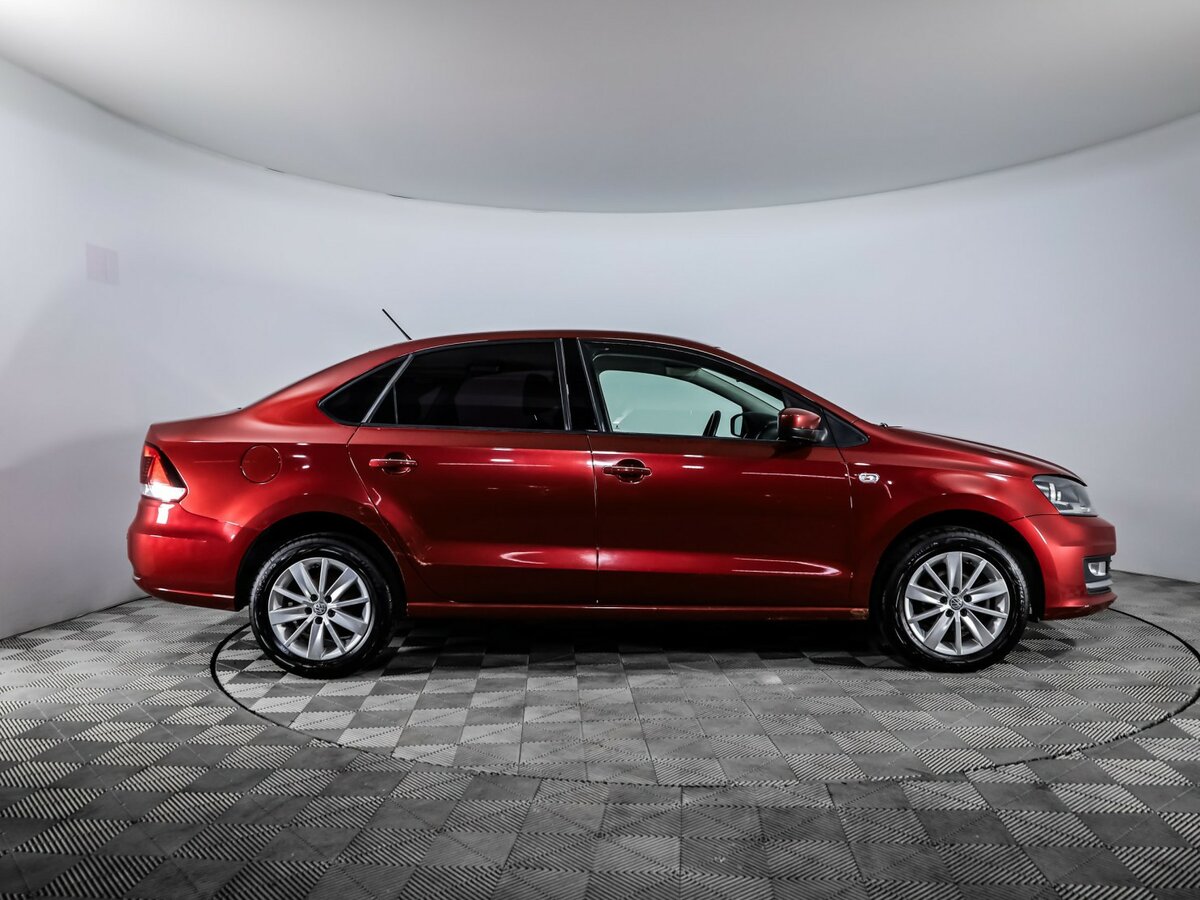 Купить Volkswagen Polo с пробегом. Фото: #5