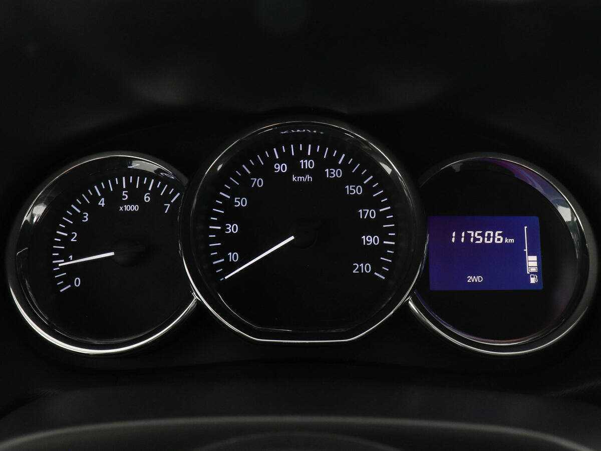 Купить Nissan Terrano с пробегом. Фото: #10