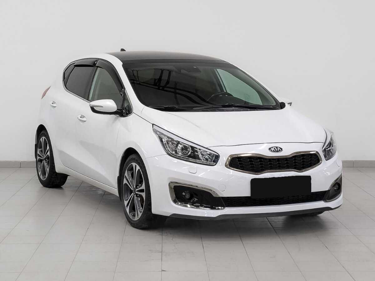 Купить Kia Ceed с пробегом. Фото: #2