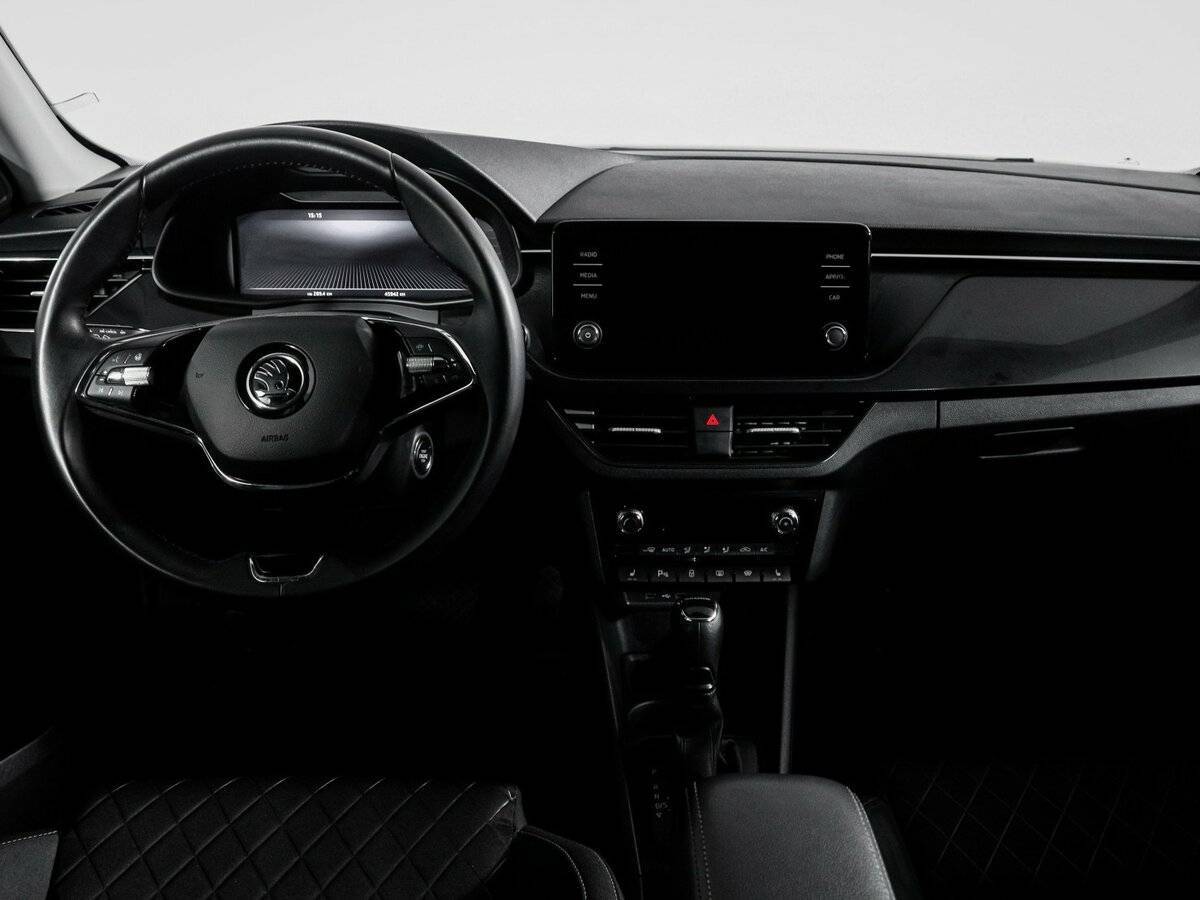 Купить Skoda Rapid с пробегом. Фото: #11