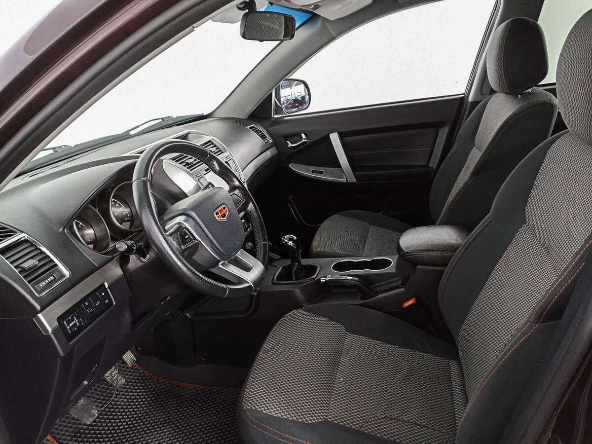 Купить Geely Emgrand X7 с пробегом. Фото: #13