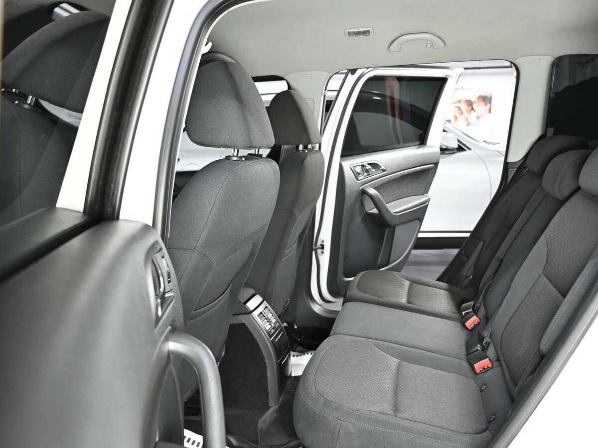 Купить Skoda Yeti с пробегом. Фото: #8