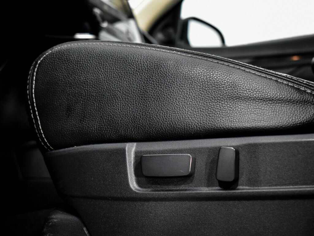 Купить Mitsubishi Outlander с пробегом. Фото: #9